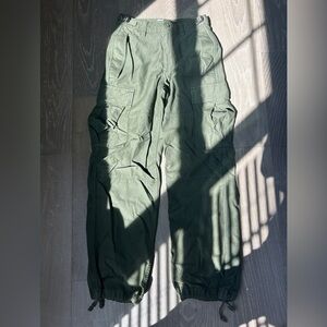 Aritzia TNA green cargo pants